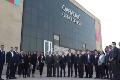 Bakıda Gənclər Evlərinin rəhbərlərinin nazirlə görüşü keçirilib