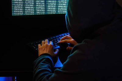 Bakıda “gamer”lər əcnəbi vətəndaşın kartından külli miqdarda pul vəsaitini mənimsəyiblər