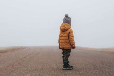 Bakıda azyaşlı uşaq küçədə tapılıb