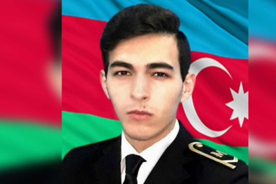 Bakıda daha bir şəhidin xatirəsinə salınmış bulağın açılış mərasimi olub