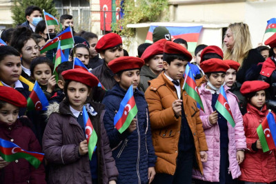 Bu gün müharibədə təcili tibbi yardımının sürücüsü kimi çalışan, şəhid Fəxrəddin Yaqubovun xatirəsi anılıb