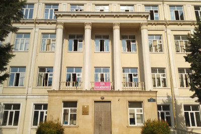 Bakıda daha bir məktəbin karantin müddəti bitib