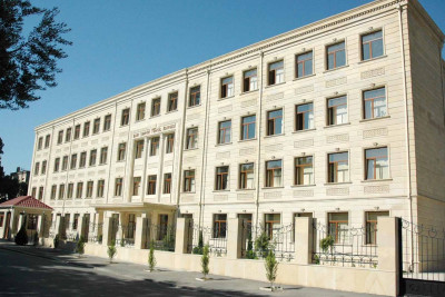 Bakı məktəblərində cari ildə təltif olunmuş müəllimlərin sayı müəyyən olunub