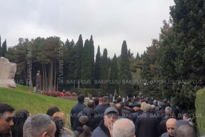 Bakıda Heydər Əliyevin anım mərasimləri keçirilib