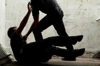 Bakıda sürücülər arasında dava düşdü, iş polisə gedib çıxdı