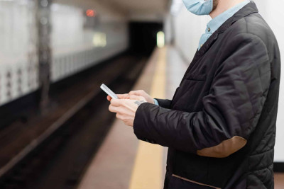 Nəriman Nərimanov stansiyasında bir nəfər stansiya yoluna yıxılıb