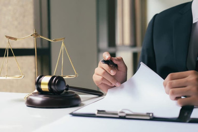 Nərimanov Rayon Məhkəməsinin hakimi işdən uzaqlaşdırılıb