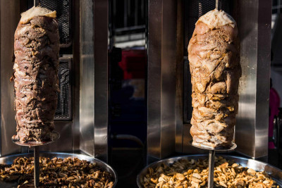 “Dönər market”dəki zəhərlənmənin səbəbləri açıqlanıb