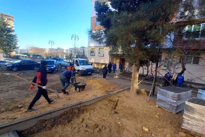 Nəsimi rayonu: binaların fasadları və məhəllələr bərpa edilir