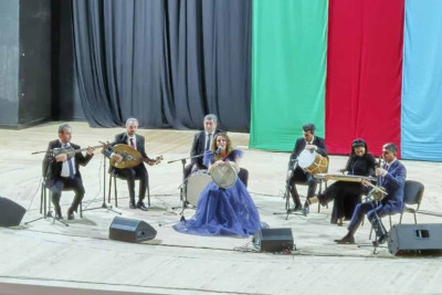 Əmircan qəsəbəsində Mədəniyyət Mərkəzində Muğam gecəsi keçirilib