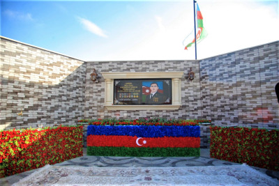 Bakıda daha bir şəhid bulağının açılış mərasimi baş tutub