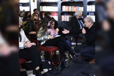 Bakı Kitab Mərkəzində “Başqa ölçü” adında poetik kompozisiya nümayiş olunub