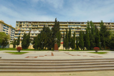 Binəqədi rayonunda yenidənqurma işləri çərçivəsində “Corce” parkı sakinlərin istifadəsinə verilib