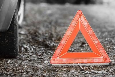 Bakıda avtomobil piyadanı vurub