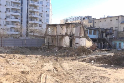 Nərimanov rayonunda qeyri-qanuni tikili aşkarlanıb