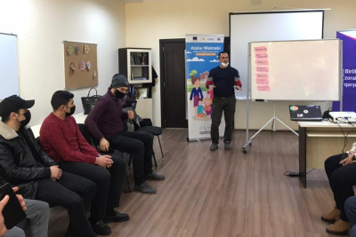 Bakıda gənc atalar və ata olmağa hazırlaşan şəxslər üçün başlanan layihə davam edir