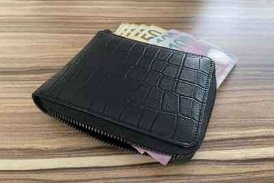 Xırdalan şəhərində saxta əsginasla ödəniş edən paytaxt sakini saxlanılıb