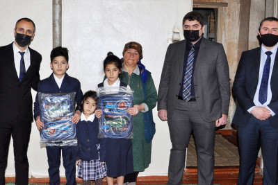 Təhsildən yayınan iki azyaşlı uşaq yenidən məktəbə qayıtdı