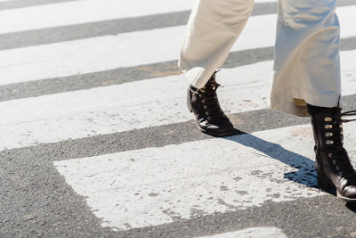 Bakıda gecə saatlarında beş piyada yol qəzalarında xəsarət alıb