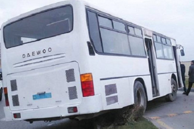 Bakıda 3 avtobus qəza törədib: xəsarət alan var