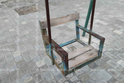 Səbail rayonunda uşaq meydançası baxımsız vəziyyətə düşüb