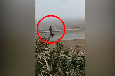 Qaradağ rayonunda bir nəfər “Kalaşnikov”u satmaq istəyən zaman tutulub