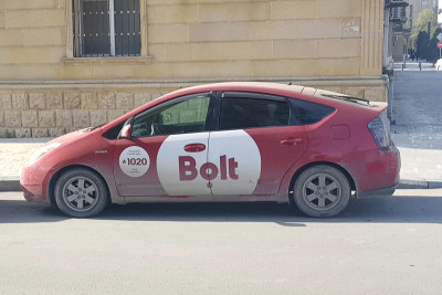Bakıda taksi fəaliyyəti ilə bağlı yeni qaydalar tətbiq olunacaq
