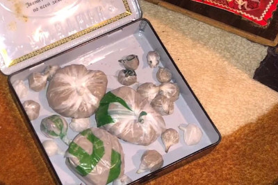 Xəzər rayonunda silahlı narkotacirlər tutulub