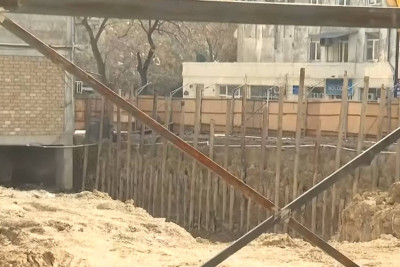 Nərimanov rayonunda gecə vaxtı aparılan tikinti sakinləri narahat edir