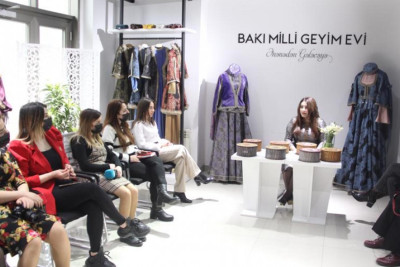 Bakı Milli Geyim Evində mətbuat konfransı keçirilib