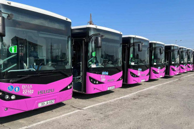Bakıya 12 ədəd yeni avtobus gətirilib