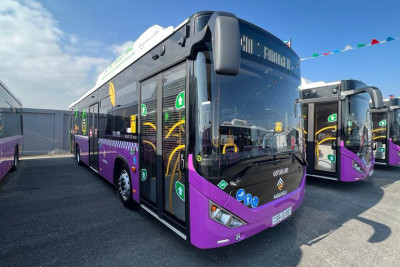 Paytaxtın avtobus parkı yenilənir: 50 yeni avtobus gətirilib