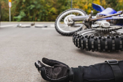 Xətai rayonunda motosiklet avtoqəzaya düşüb