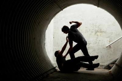 Nərimanov rayonunda dava zamanı 2 nəfər bıçaqlanaraq ölüb