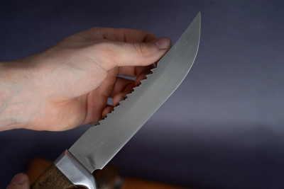 Nərimanov rayonunda tanışını bıçaqlayan şəxsin məhkəməsi başlayıb