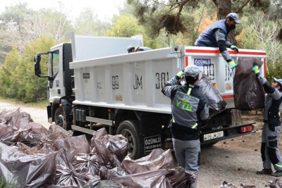 Nəbatat bağında 400 nəfər iməcilikdə iştirak edib