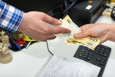 Bakıda 3 nəfəri aldadan saxta DSMF sürücüsü saxlanılıb