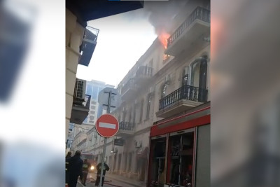 Yanğın baş vermiş mənzildə kişi meyiti aşkarlanıb