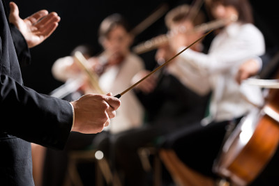 İtaliyalı dirijor paytaxt səhnəsində çıxış edib