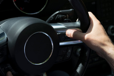 Bakıda avtomobili oğurlayan şəxs qəza törədib