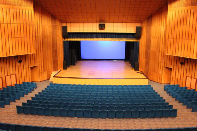 Gənc Tamaşaçılar Teatrı "Qağayı" tamaşasını nümayiş edəcək