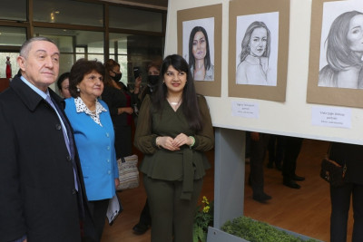 Bakıda birinci kurs tələbəsinin fərdi sərgisi açılıb