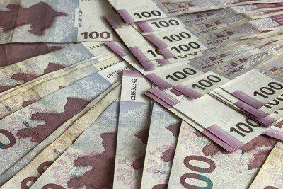 Bakıda məmur oğlunun 238.500 manat pulu mənimsənib