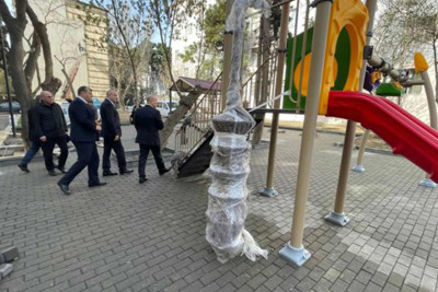 Nəsimi rayonunda binaların həyətində quruculuq və yenidənqurma işləri davam etdirilir