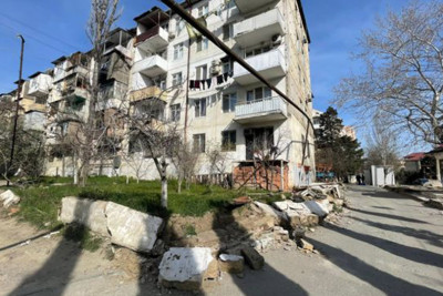 Nəsimi rayonunda yaşayış binalarında təmir işləri davam edir