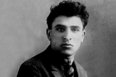 Müşfiqin Dilbərə olan sevgisindən bəhs edən mahnının tarixi