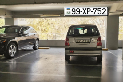 Balaca avtomobil böyük problem yaratdı