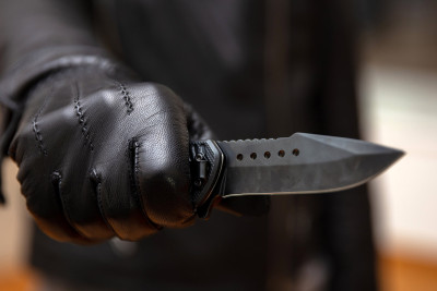 Bakıda pul mənimsəyən hüquqşünasa qarşı cinayət işi açılıb