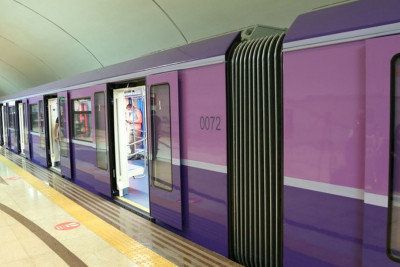 Bakı Metropolitenində sərnişinlər təxliyə olunub