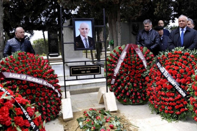 Akademik Teymur Bünyadov son mənzilə yola salınıb